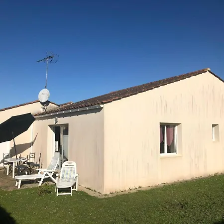 Maison Bord De Mer Semesterbostad *