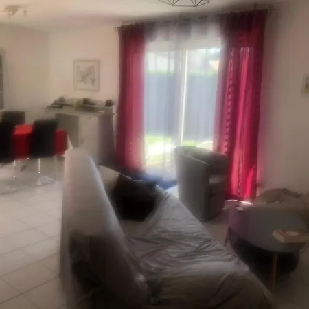 Maison Bord De Mer Le Bernard